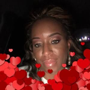 Meet your Posher, Vee